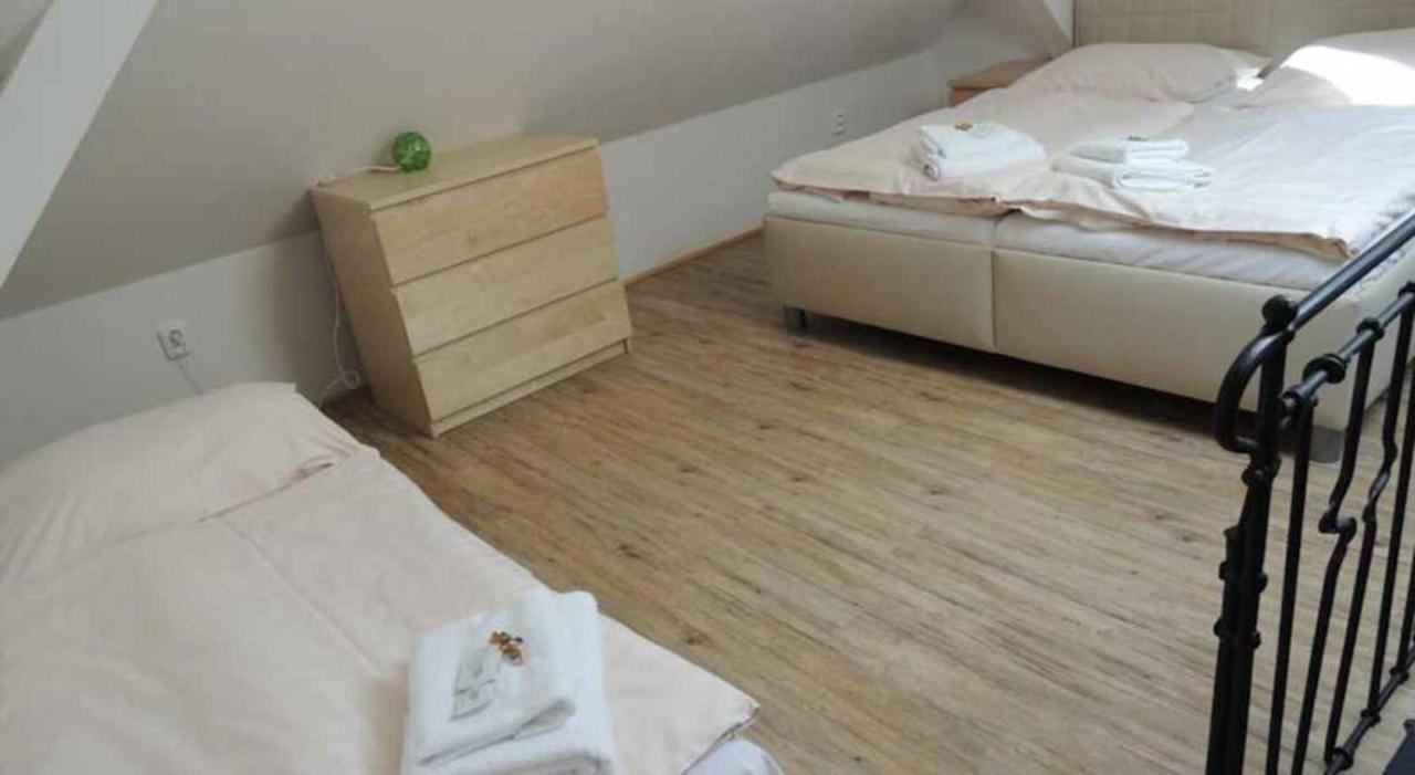Hotel Hospodarsky Dvur Bohuslavice Telč Dış mekan fotoğraf