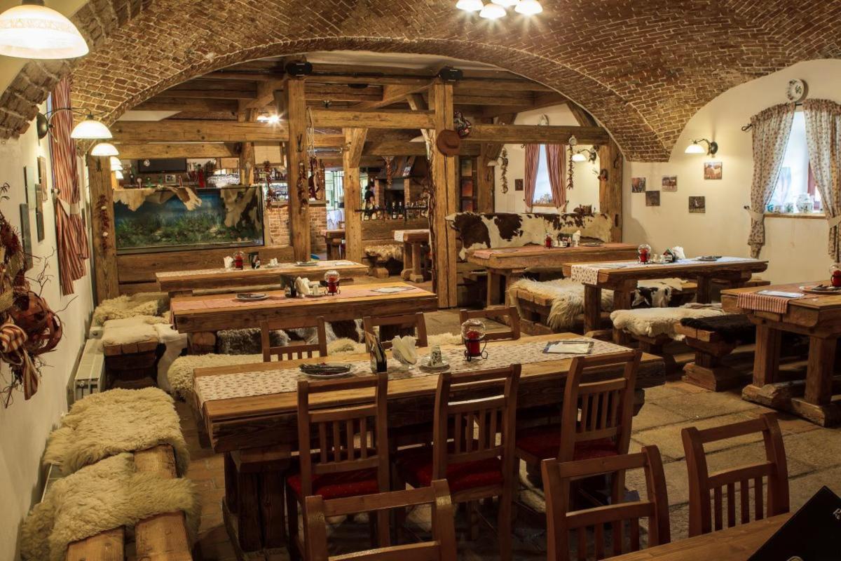 Hotel Hospodarsky Dvur Bohuslavice Telč Dış mekan fotoğraf